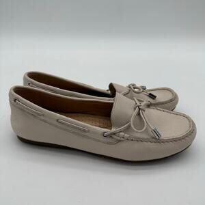 Michael Kors MK Women’s Slip On Driving Leather Loafer Cream Casual Shoes Size 8